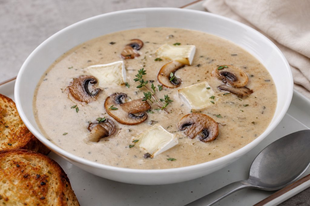 Creamy Mushroom with Brie Cheese